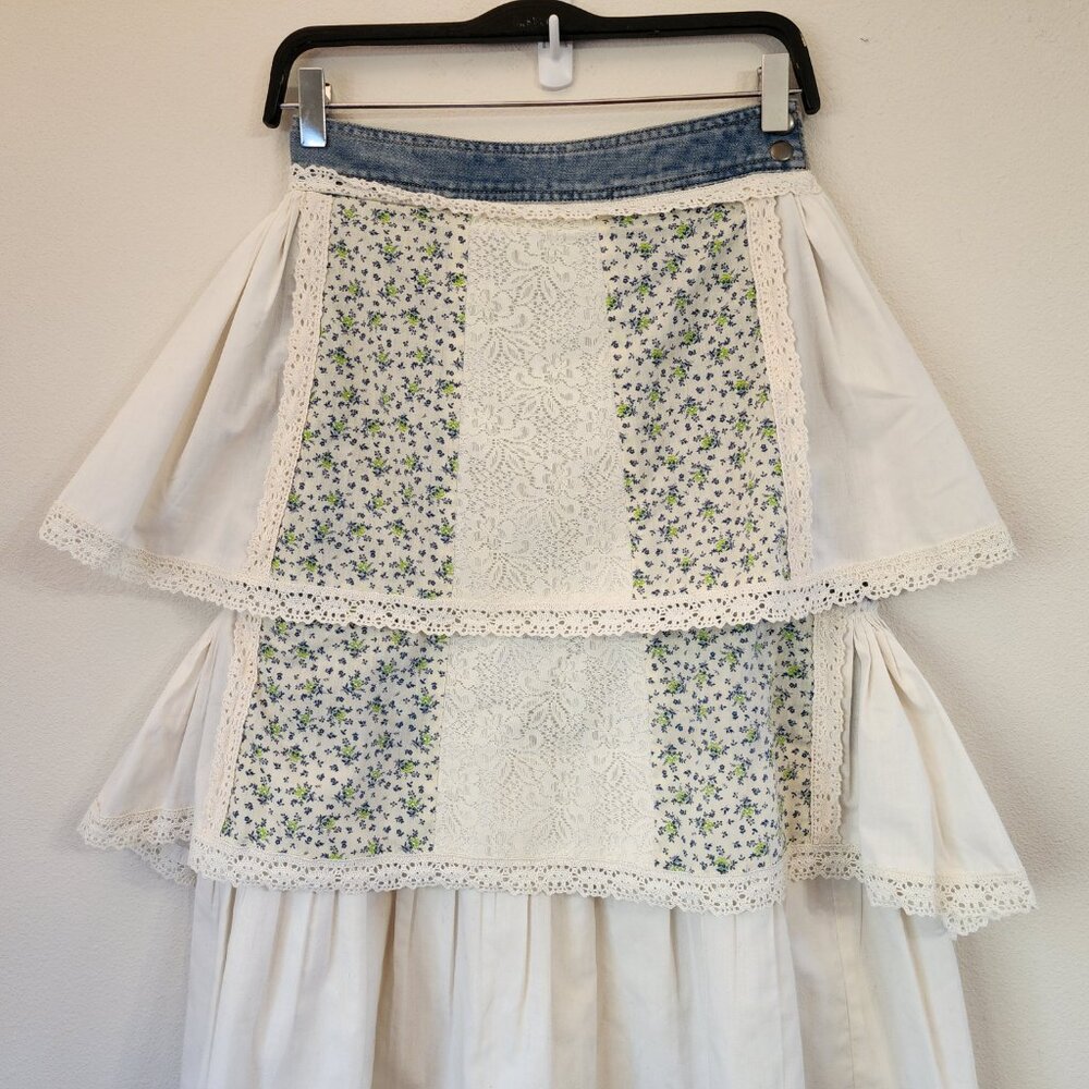 Floral White Midi Skirt - Picture 4 of 16